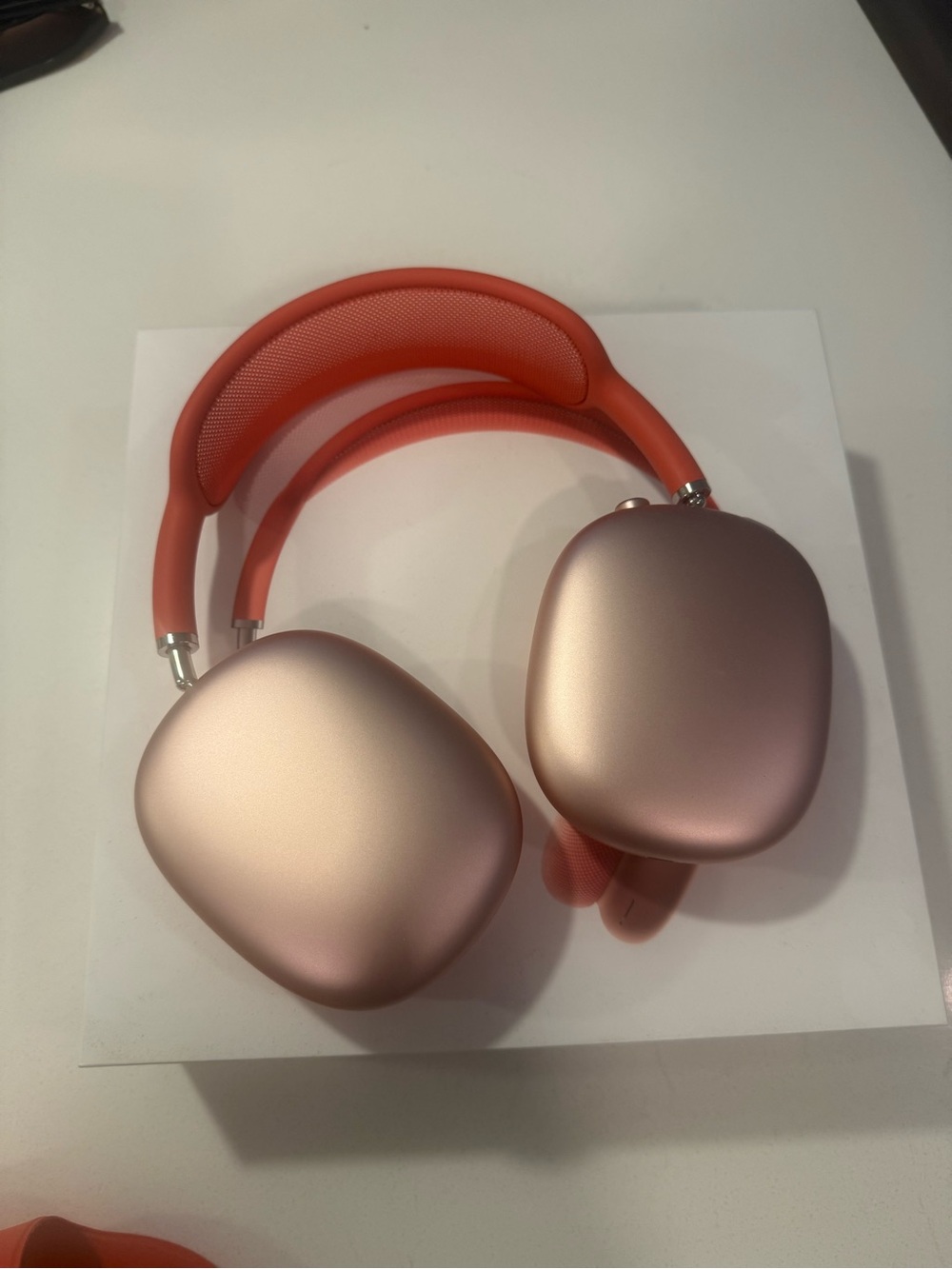 Apple AirPod Max - Picture 2 of 5